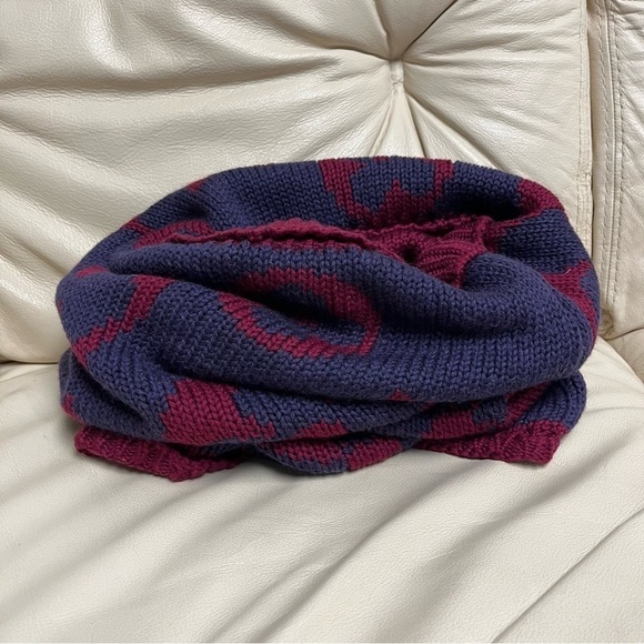 LOUIS VUITTON Knit Wool Snood Scarf Red Blue Monogram Print - Picture 2 of 11